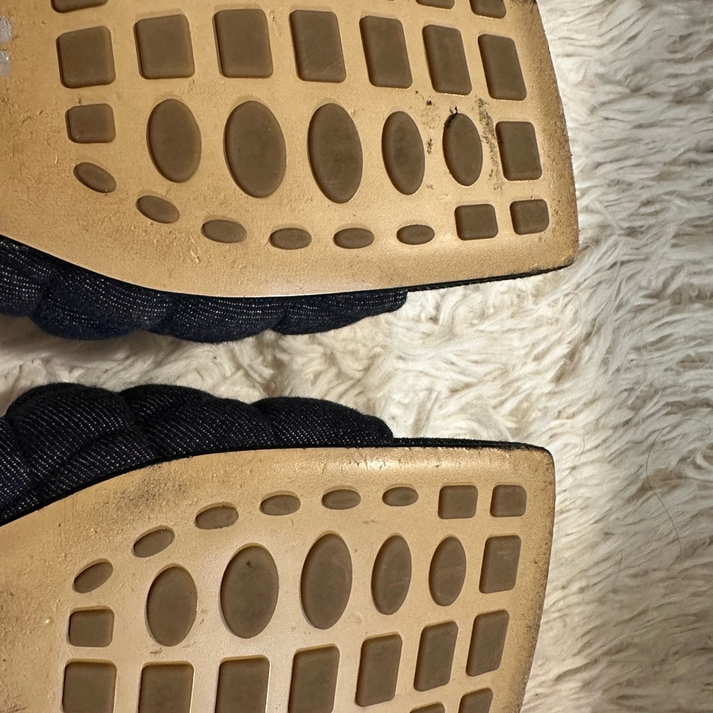Bottega Veneta Quilted Dark Denim Mules Size 42 - Picture 7 of 13
